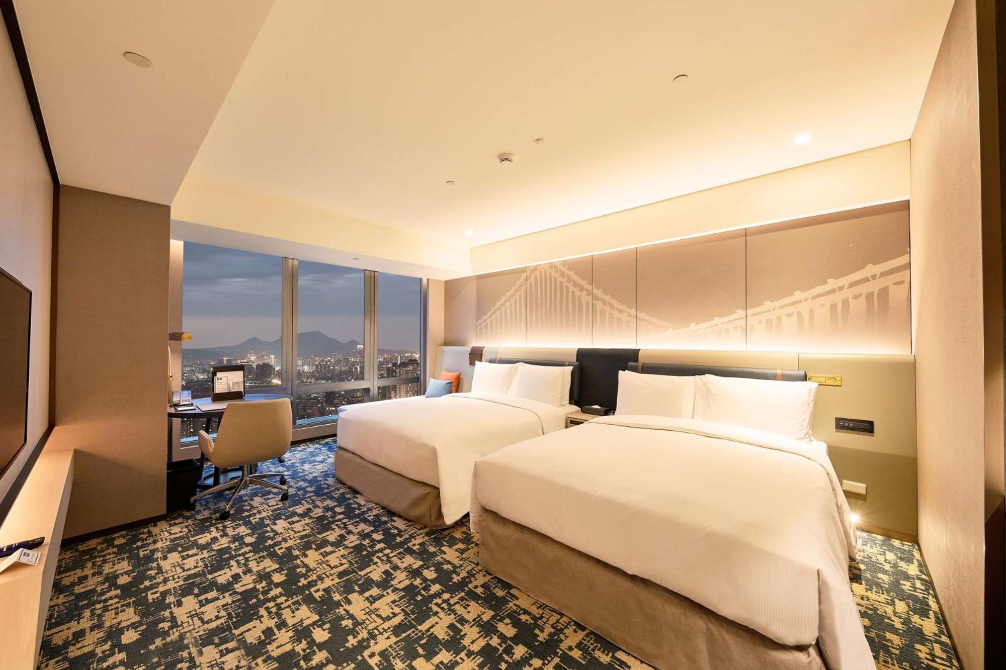 Hilton Taipei Sinban Otel New Taipei City Dış mekan fotoğraf