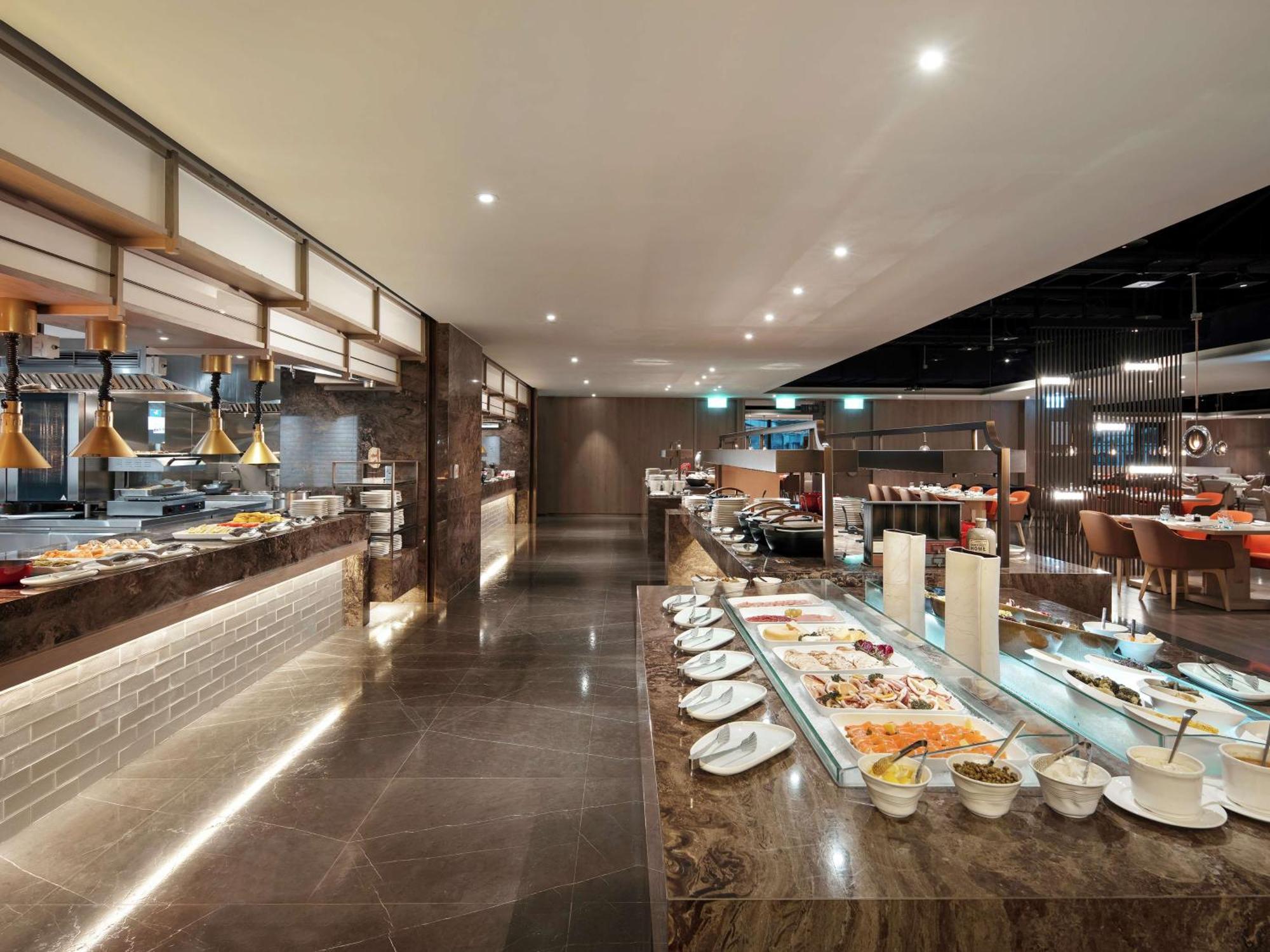 Hilton Taipei Sinban Otel New Taipei City Dış mekan fotoğraf